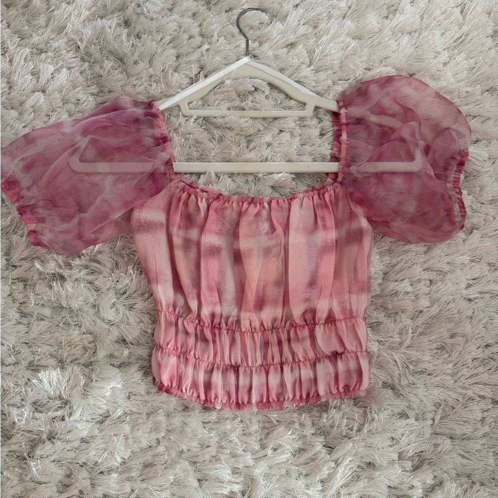 Pink Puff-Sleeve Smocked Crop Top - TWIIN (pacsun)